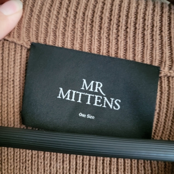 Mr. Mittens Buttoned Maxi Cardigan in Brown Sugar OS - Picture 2 of 7